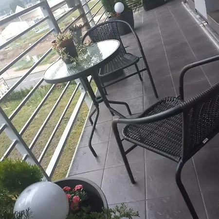 Apartament Przy Aquaparku W Redzie Rahmel Exterior foto